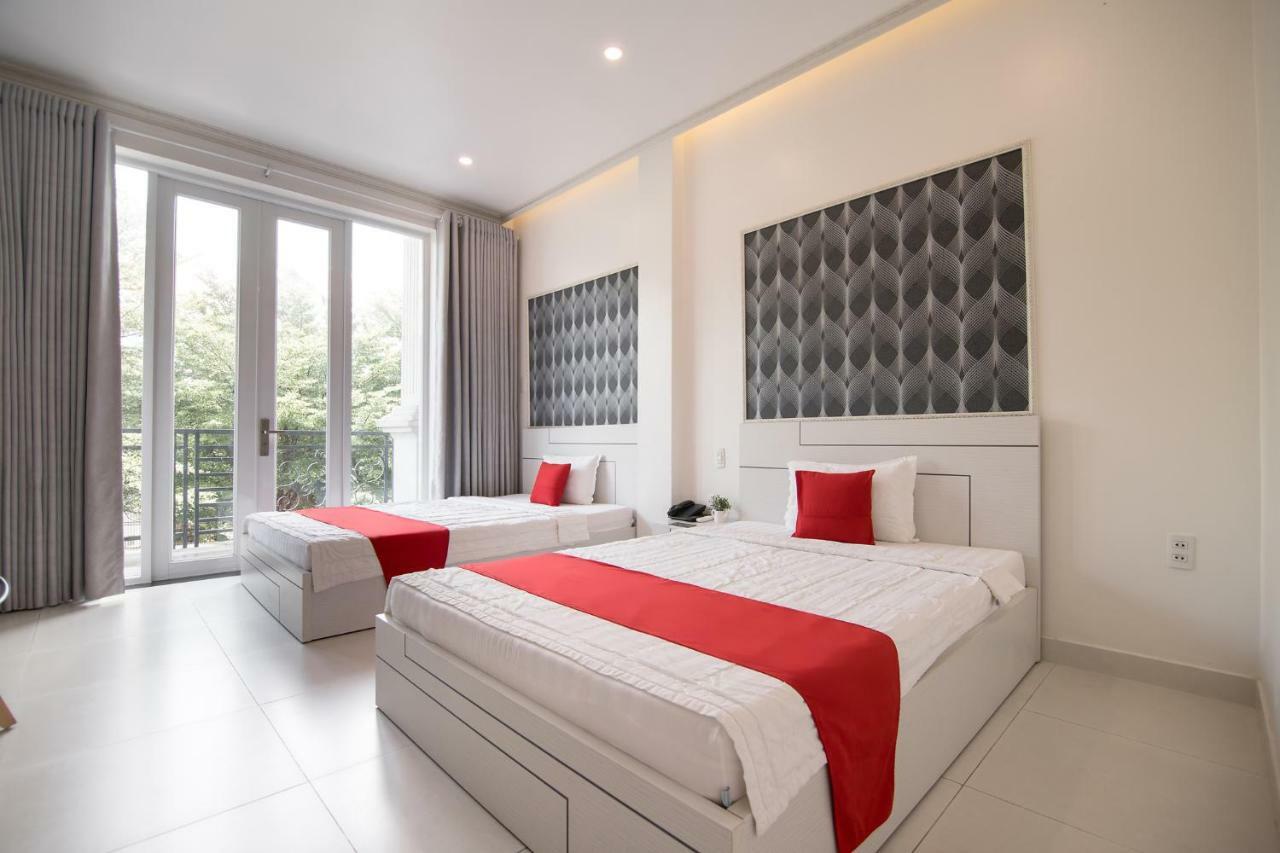 Bin Bin Hotel 4 - Near Sunrise City D7 Ho Şi Min Dış mekan fotoğraf